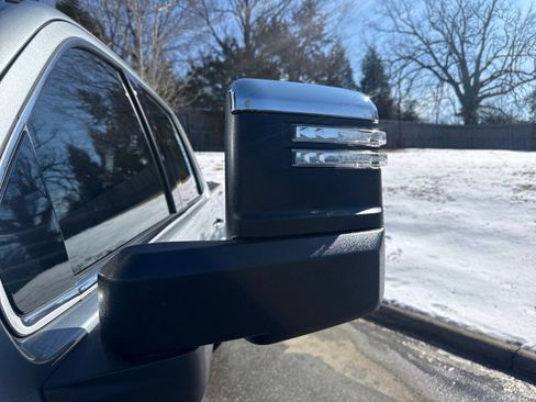 Used 2024 GMC Sierra 2500 Denali w/ Denali Reserve Package image 19