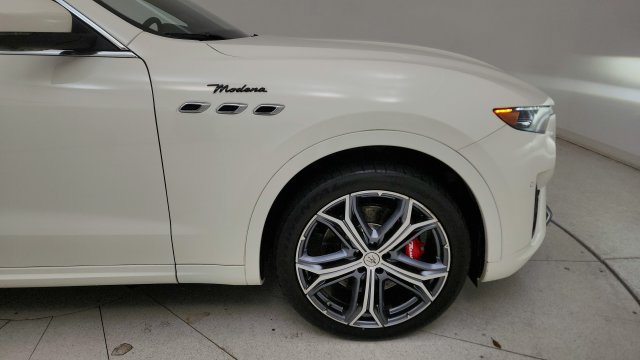 Used 2023 Maserati Levante Modena AWD/4WD image 22