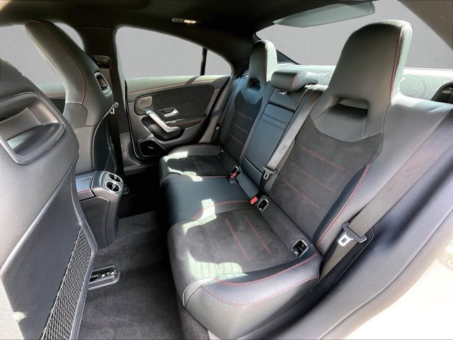 Used 2023 Mercedes-Benz CLA 250 image 28