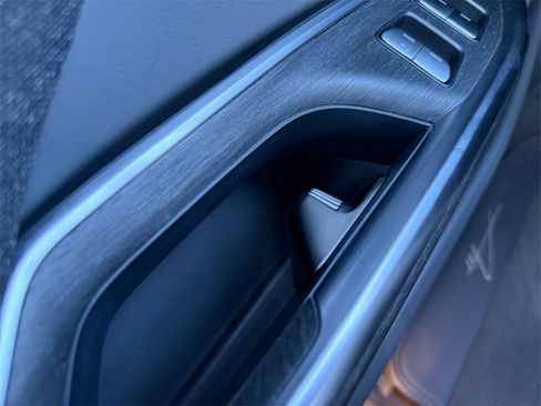 Used 2024 Lucid Air Pure image 25