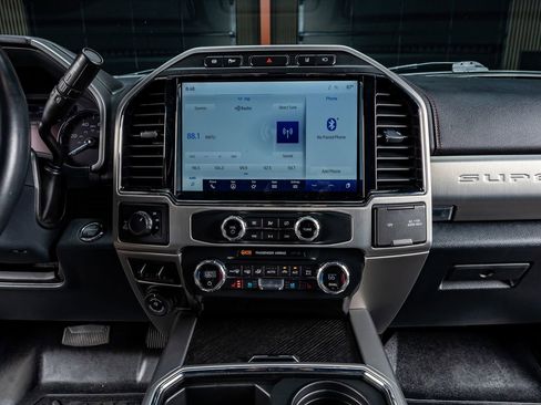 Used 2022 Ford F250 Platinum image 23