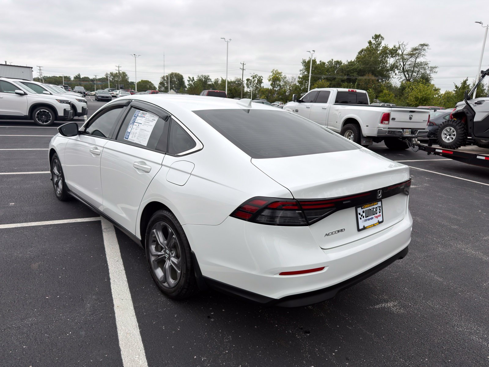 Used 2024 Honda Accord EX image 4