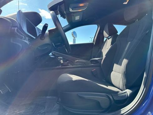 Used 2025 Hyundai Elantra Sport w/ Cargo Package image 10