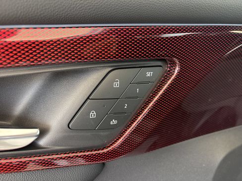 New 2026 Chevrolet Traverse RS w/ LPO, Floor Liner Package FWD image 11