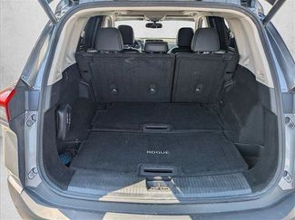Used 2023 Nissan Rogue SL w/ SL Premium Package AWD/4WD video 4