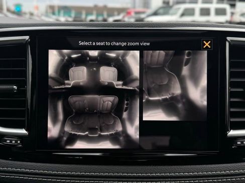 New 2026 Chrysler Pacifica Limited w/ Uconnect Theater Family Group image 42