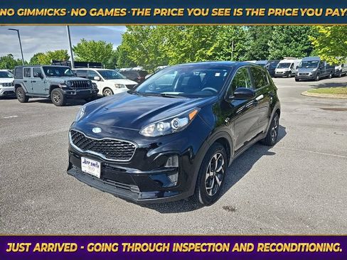 Used 2021 Kia Sportage LX FWD image 3