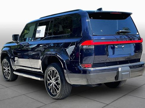 Used 2025 Lexus GX 550 w/ Accessory Package (Z1) AWD/4WD image 12