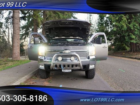 Used 2008 Chevrolet Silverado 2500 LTZ w/ Suspension Package, Off-Road AWD/4WD image 26