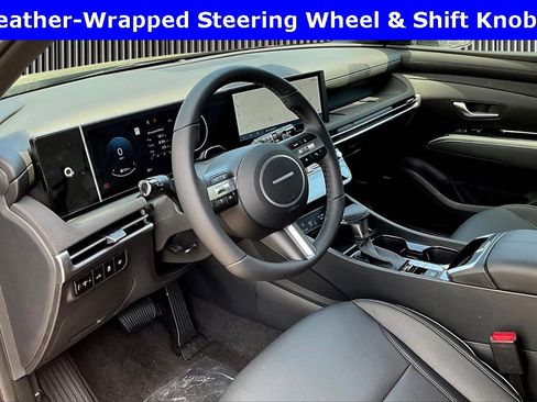 New 2025 Hyundai Santa Cruz Limited image 6