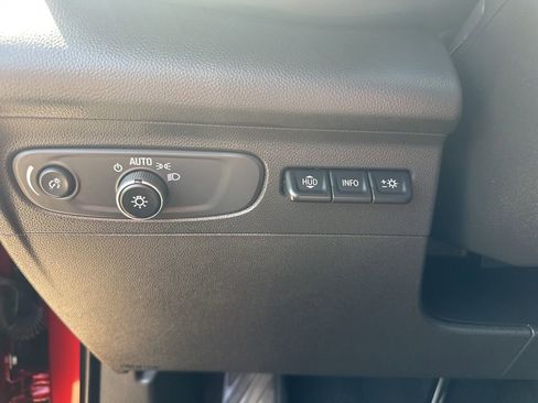Used 2022 Buick Envision Avenir w/ Technology Package II AWD/4WD image 14
