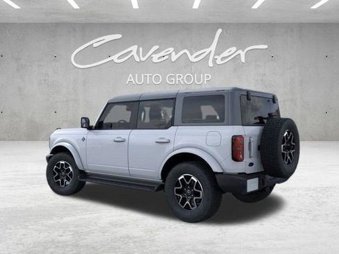 New 2025 Ford Bronco Outer Banks image 4