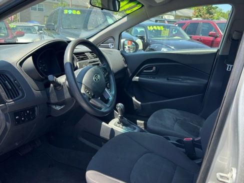 Used 2013 Kia Rio LX w/ PWR Pkg image 2