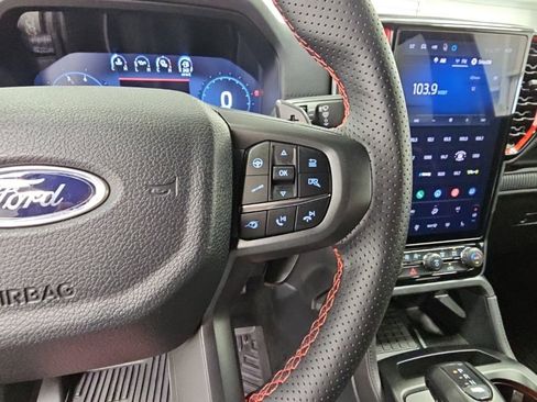 Used 2025 Ford Ranger Raptor AWD/4WD image 24
