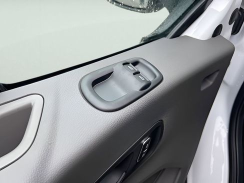 New 2026 Ford Transit 250 148 Medium Roof w/ Load Area Protection Package image 26