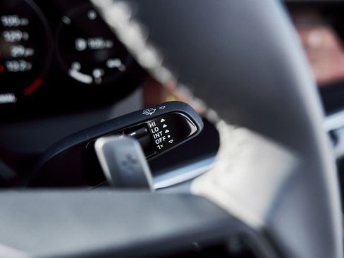 Used 2022 Porsche 911 Turbo S image 50