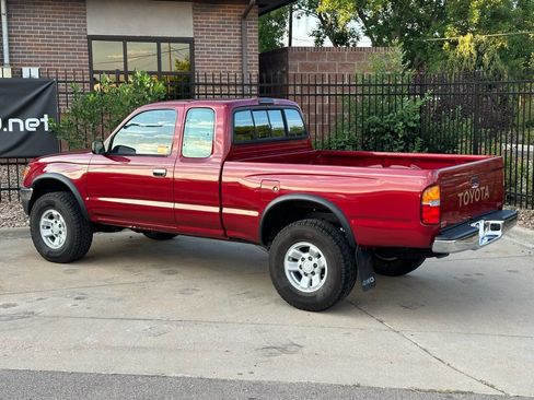 Used 1996 Toyota Tacoma 4x4 Xtracab V6 image 12