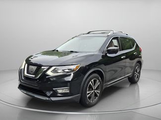 Used 2017 Nissan Rogue SL w/ SL Premium Package FWD video 1