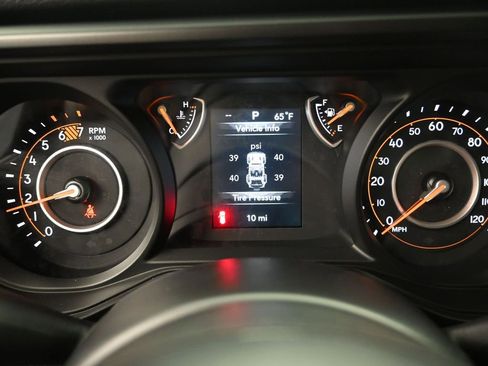 New 2026 Jeep Wrangler Unlimited Sport image 9