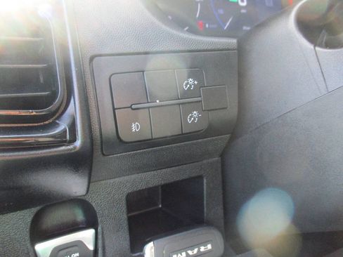 Used 2024 RAM ProMaster 3500 w/ Delivery Van Package FWD image 14