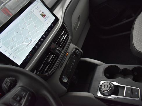 Used 2023 Ford Escape Active w/ Tech Pack #1 image 26