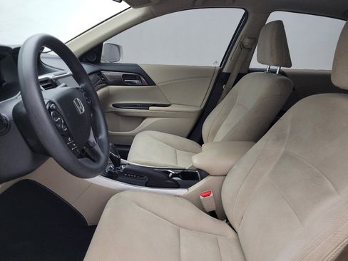 Used 2017 Honda Accord EX image 17