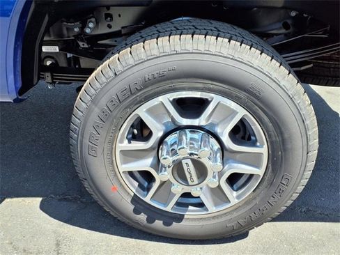 New 2026 Ford F250 Lariat w/ Lariat Ultimate Package image 5