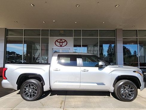 New 2026 Toyota Tundra Platinum AWD/4WD image 3