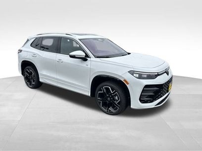 New 2025 Volkswagen Tiguan SEL R-Line