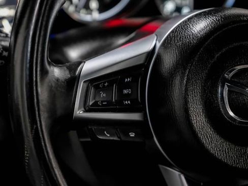 Used 2018 MAZDA MX-5 Miata RF Grand Touring RWD image 20