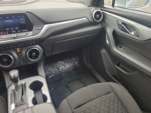 Used 2020 Chevrolet Blazer LT image 15