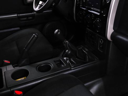 Used 2007 Toyota FJ Cruiser 4WD image 19