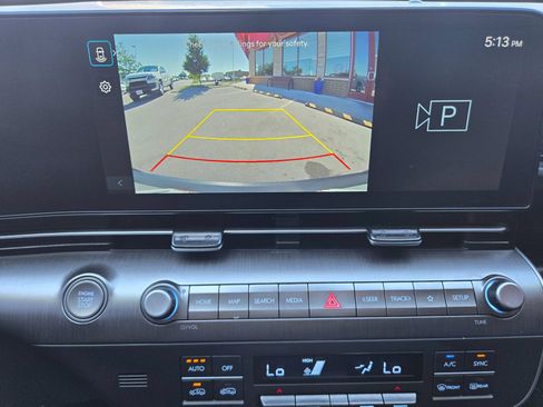 Used 2024 Hyundai Kona SEL AWD/4WD image 14