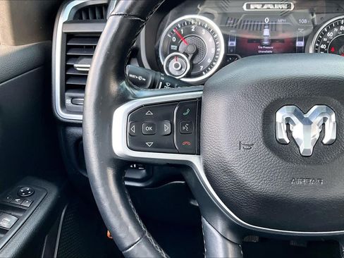 Used 2019 RAM 1500 Big Horn RWD image 24