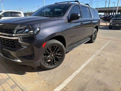 Used 2023 Chevrolet Suburban LS w/ Driver Alert Package image 2