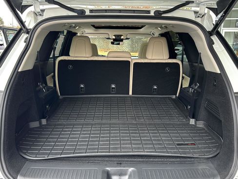 Used 2025 INFINITI QX60 Luxe w/ Cargo Package image 30