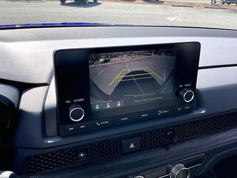 Used 2025 Honda CR-V LX image 13