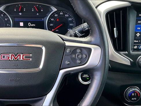 Used 2022 GMC Terrain SLT w/ Infotainment Package II image 13