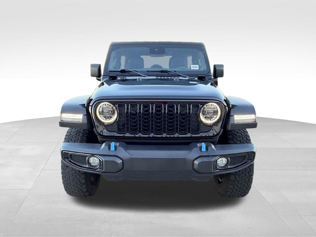 Used 2024 Jeep Wrangler Unlimited AWD/4WD image 4