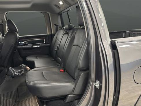 Used 2019 RAM 1500 Laramie w/ Convenience Group AWD/4WD image 22