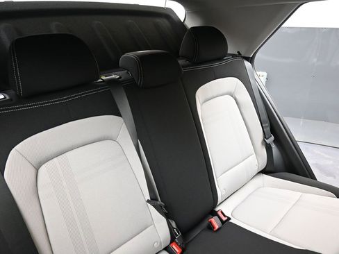 New 2026 Hyundai Venue SEL image 16