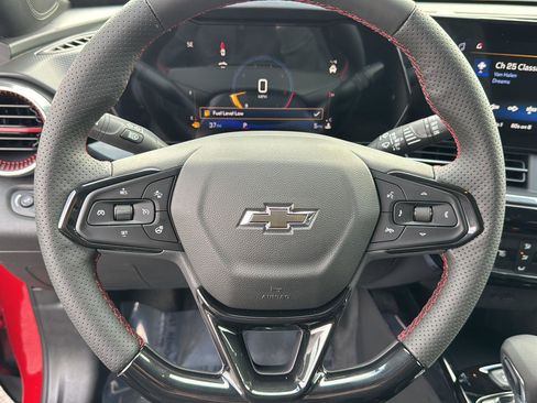 New 2026 Chevrolet Trax RS w/ Driver Confidence Package image 17