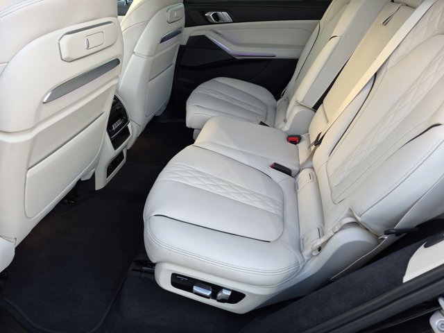Used 2025 BMW X7 xDrive40i w/ Executive Package AWD/4WD image 12