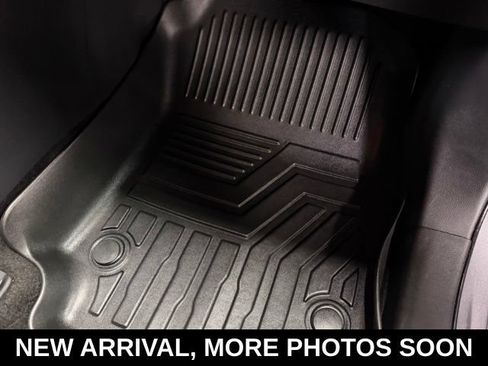 Used 2021 Toyota RAV4 LE FWD image 28