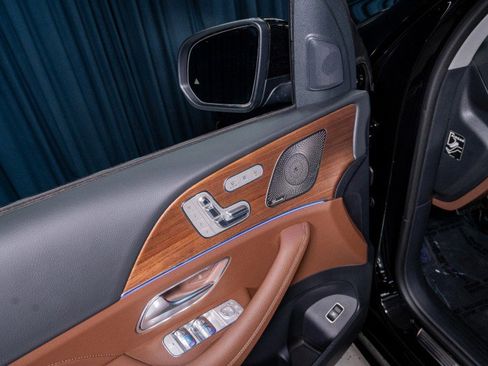 New 2026 Mercedes-Benz GLS 450 4MATIC image 12