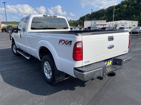 Used 2016 Ford F250 XLT w/ XLT Value Package AWD/4WD image 7
