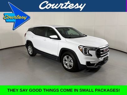 Used 2024 GMC Terrain SLE