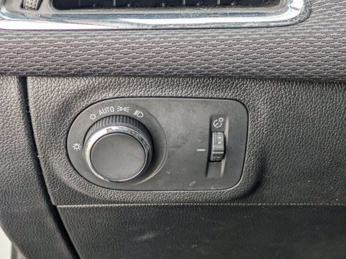 Used 2018 Chevrolet Cruze LT w/ LT Fleet Convenience Package image 5