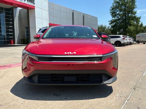Used 2025 Kia K4 FWD image 3