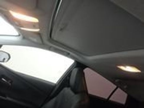 Used 2016 Toyota Prius Four w/ Advanced Technology Package image 40